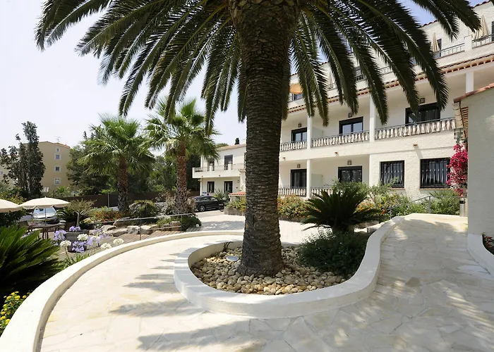 Der Valk Le Catalogne Otel Saint Aygulf