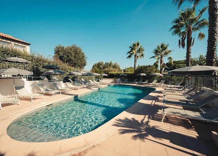 Hotel Der Valk Le Catalogne 4*